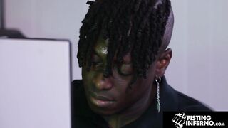 Bearded Beef Plays Wt Sub Cunt - Fisting Inferno