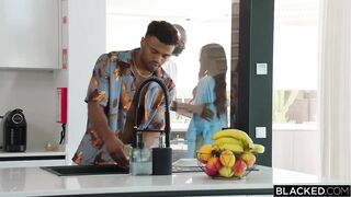 Temptress Lia Has BBC Threesome With Coworkers - Lia Lin