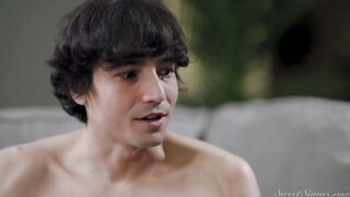 Hazel Moore Horny Stepsister 4