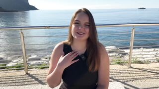 Lily, 23 Ans De Paris