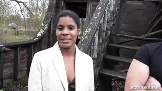 Jennifer, Infirmière De Toulouse