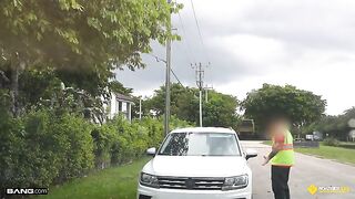 Harper Hill Gets Towed To Pleasure