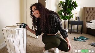 Those Are Some Good Genes! Breed Me, Please (Both of You)