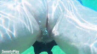 Stranger cum inside me on the beach. Creampie underwater