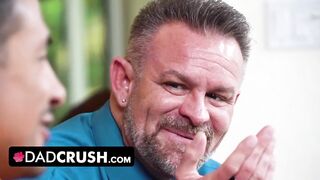 ????Grad Night Swap: Layla's Tight Teen Twat Takes Stepdad's Load