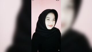 Nana Jilbab Cantik Nekat Bugil Menit 13 Pulen Susunya