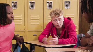 Blonde gave herself to classmates after class ????